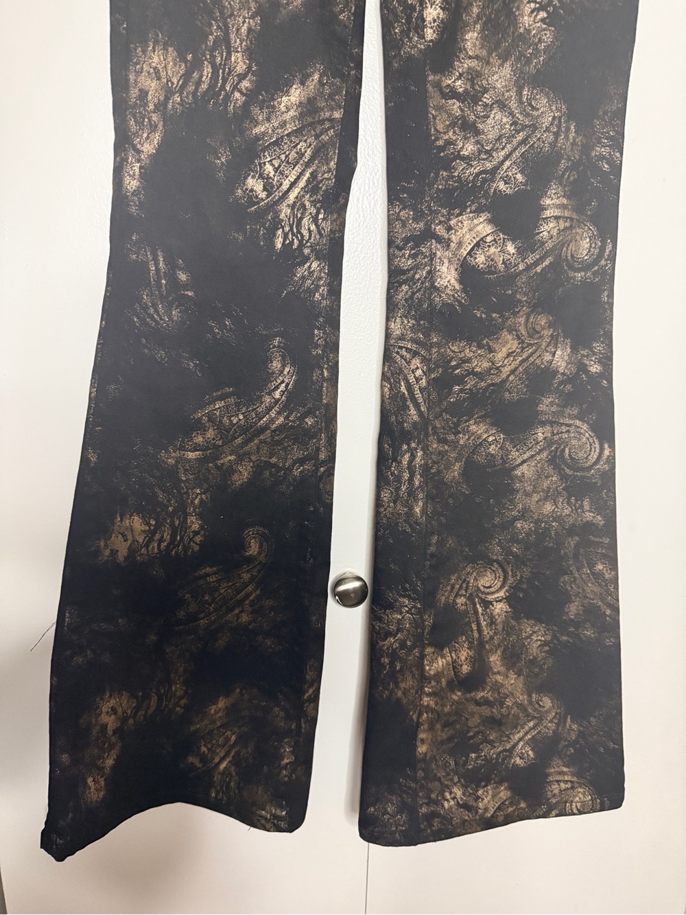 We The Free Jayde Paisley Metallic Flare Jeans - Picture 4 of 5